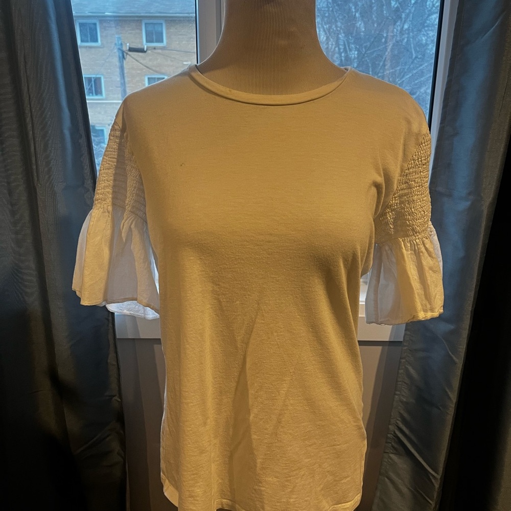 Stella & Dot White Puff Sleeve Ruffled Tee